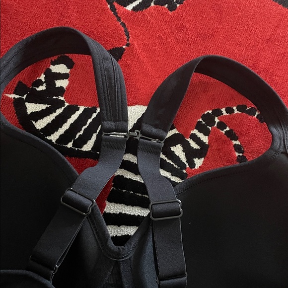 New Balance Black and White Sports Bra Duo - Picture 6 of 7